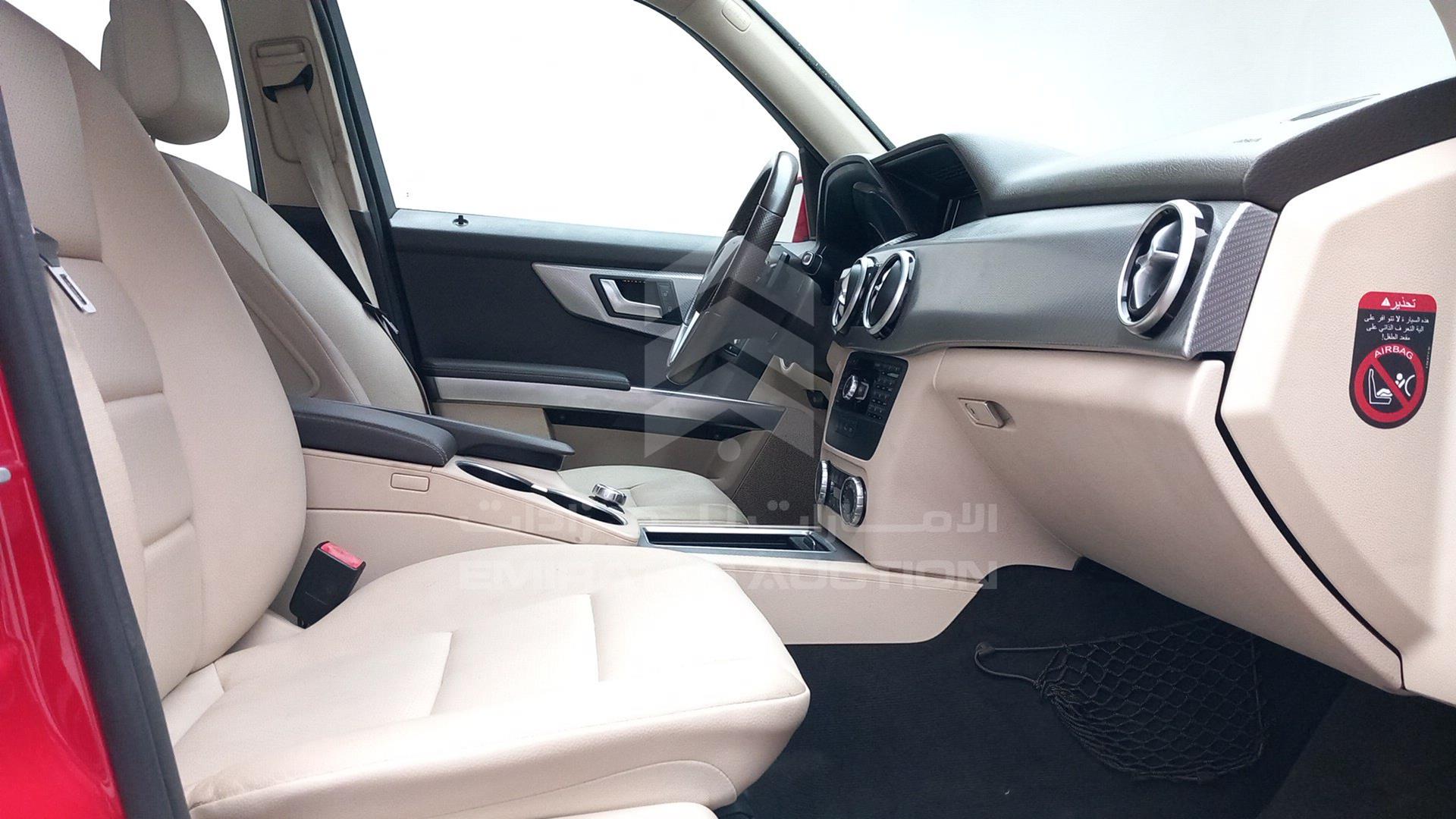 2015 MERCEDES GLK 250 VIN: WDCGG3HB1FG418952