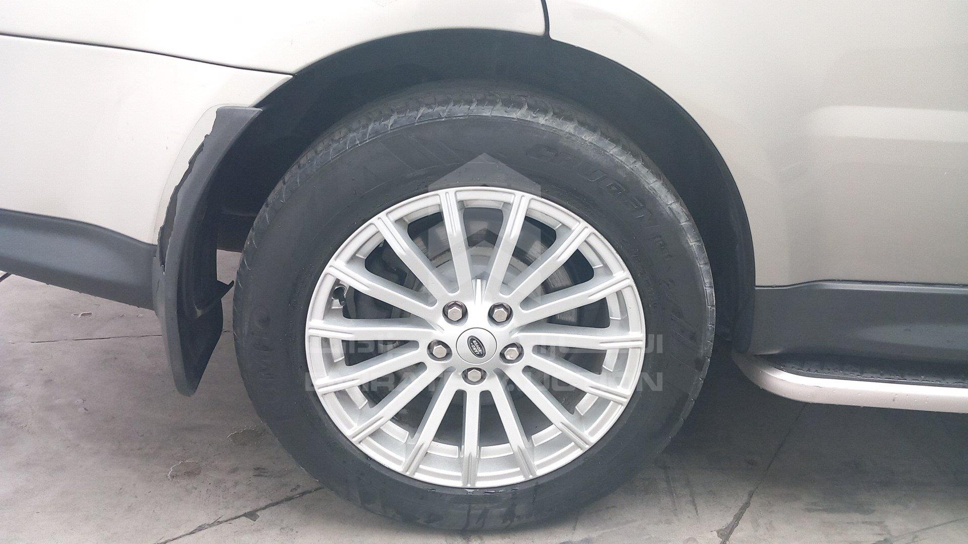 SALLSAAD4BA277810 - 2011 Range Rover Sport - #493697