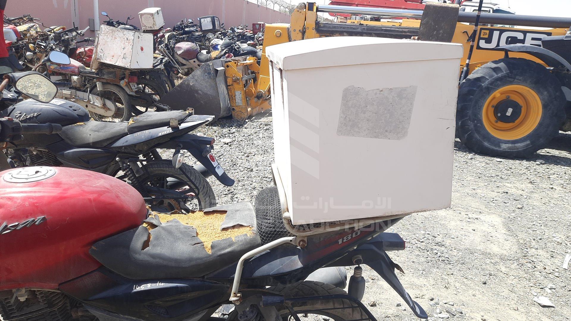 2014 BAJAJ 180 CC VIN: MD2A12DZ7ECA87338
