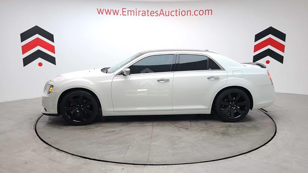 Chrysler 300 2014 2C3CCAAG4EH326882 Image 39