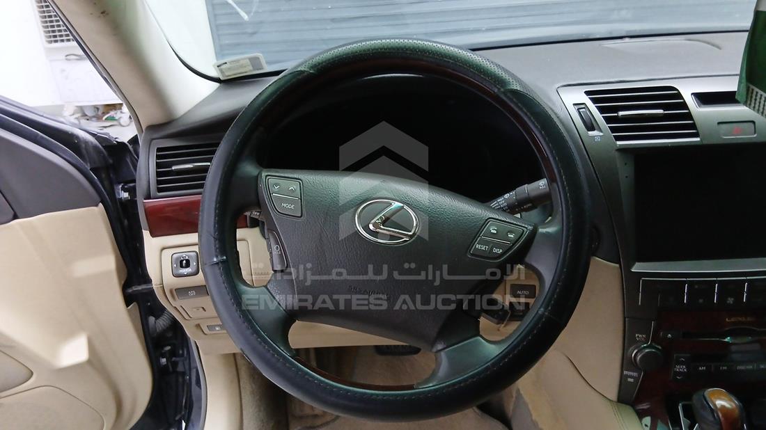 2007 Lexus LS 460 L — Steering & Mounted Controls — Photo 15
