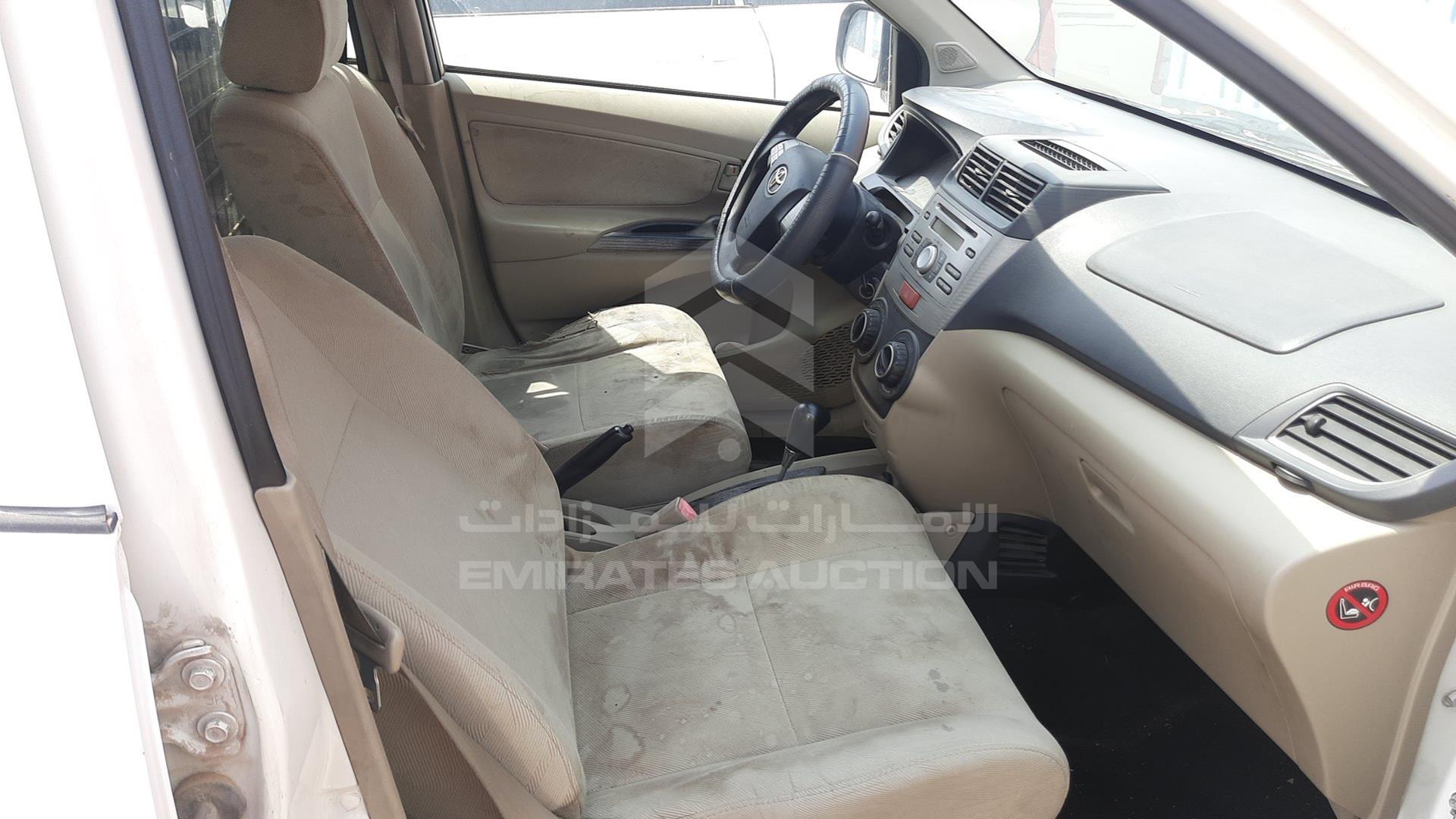 2015 TOYOTA AVANZA VIN: MHKMC13F7FK020036