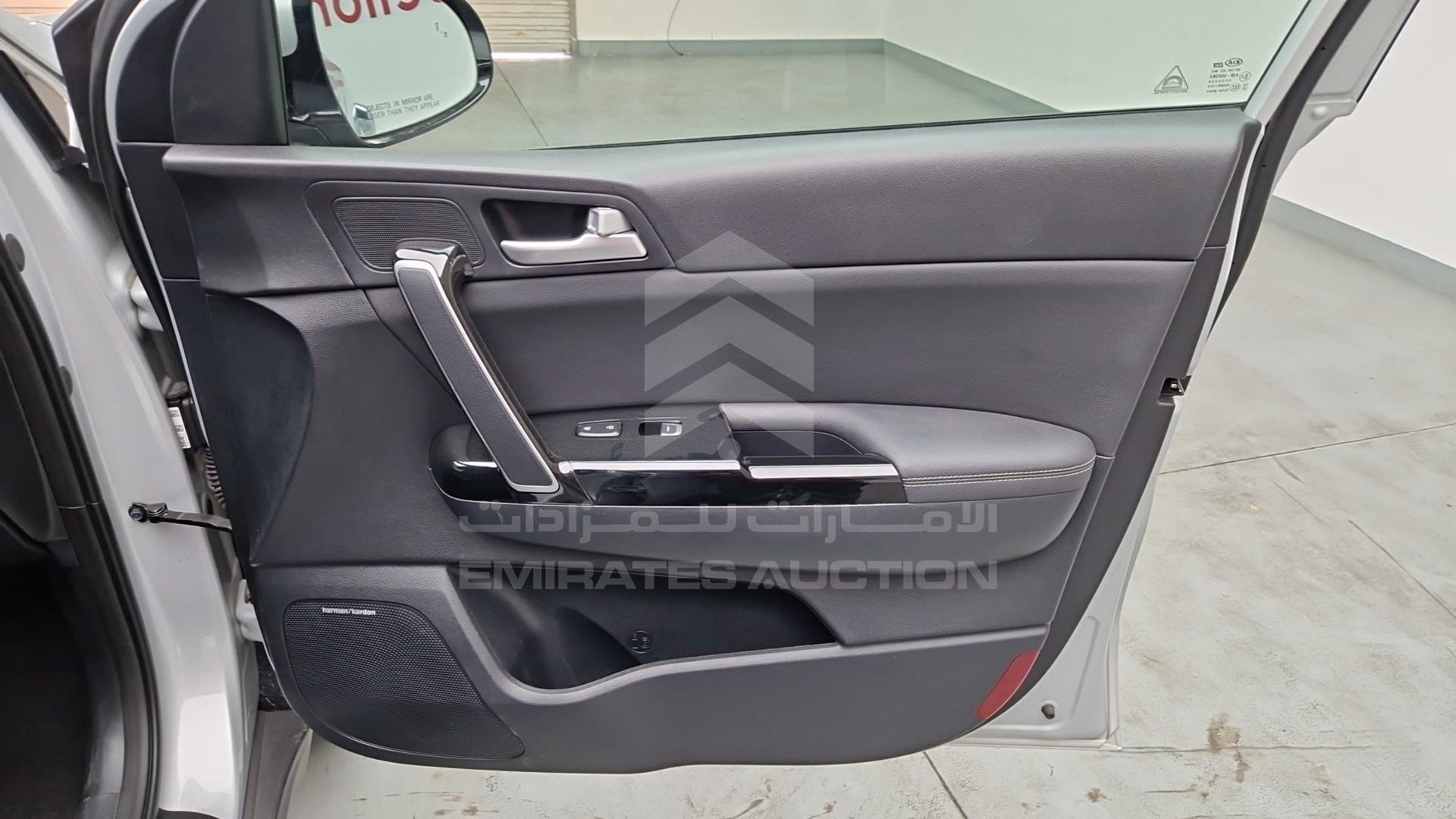 2020 KIA SPORTAGE VIN: KNDPNCAC8L7699206