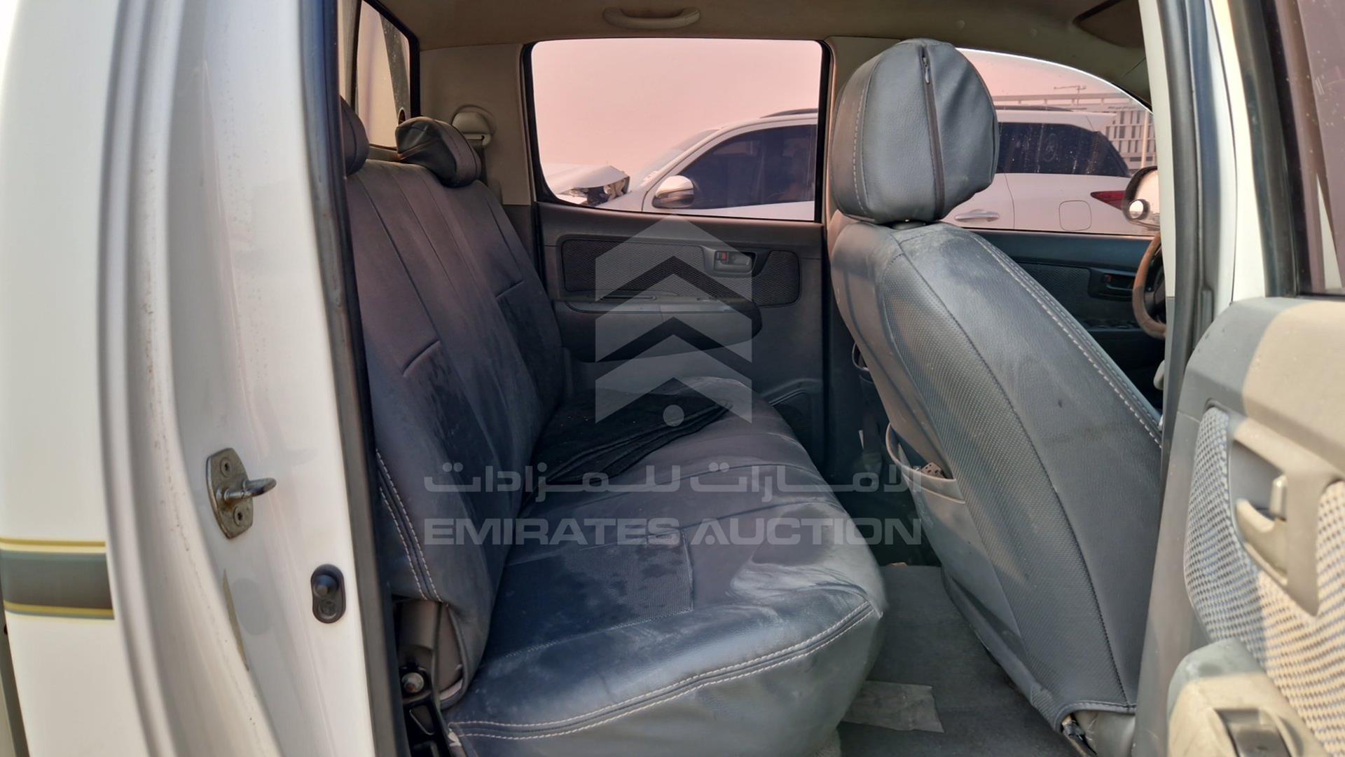 2015 TOYOTA HILUX VIN: MR0FX22G7F1144029