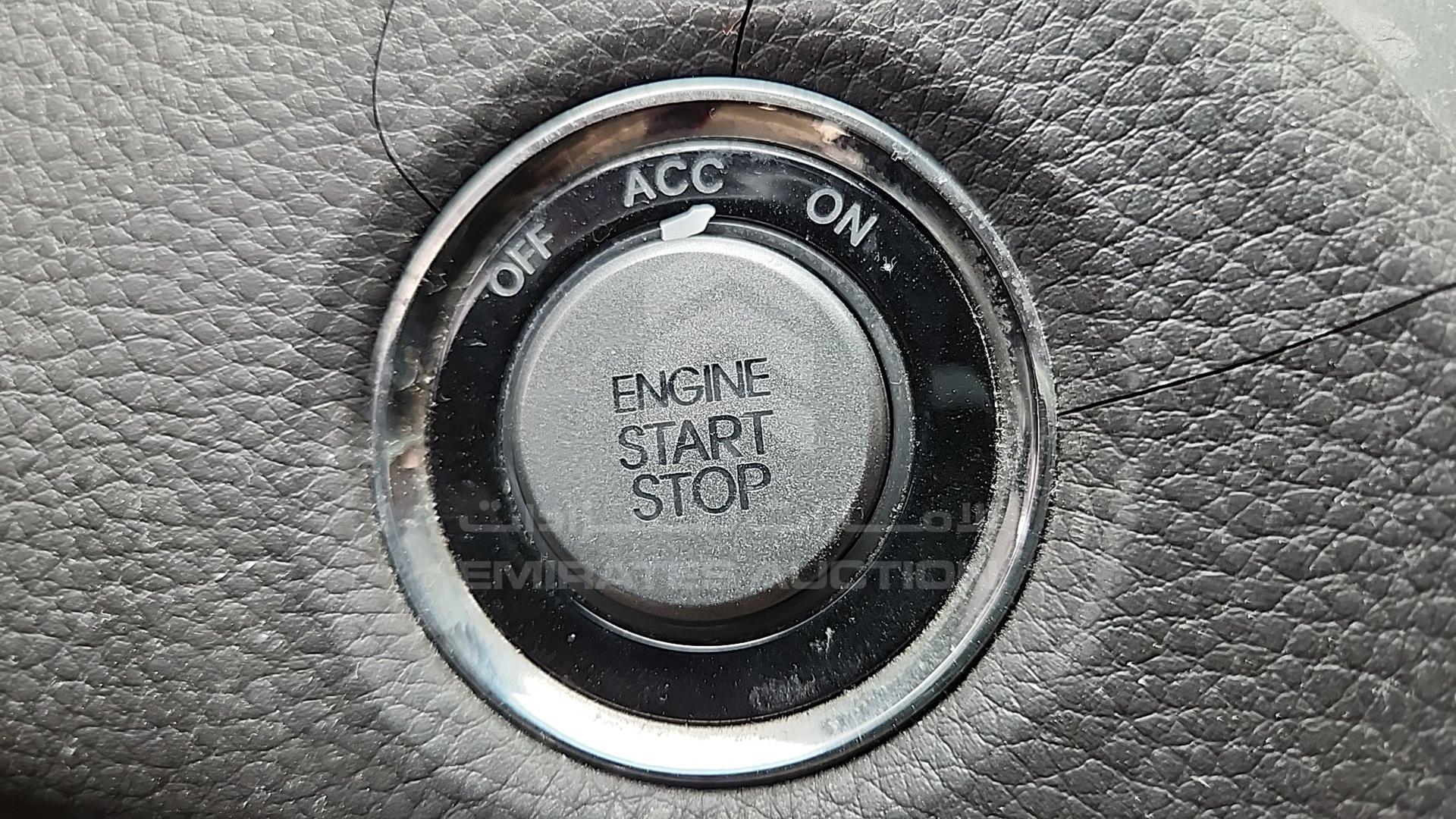 2014 HYUNDAI AZERA VIN: KMHFG41B0EA295725