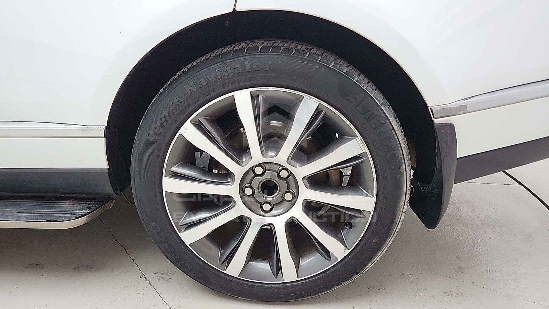 2014 RANGE ROVER VOGUE VIN: SALGA2DF1EA174711