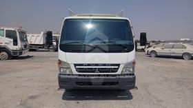 2014 Mitsubishi Canter — Full Front View — Photo 1 — Thumbnail