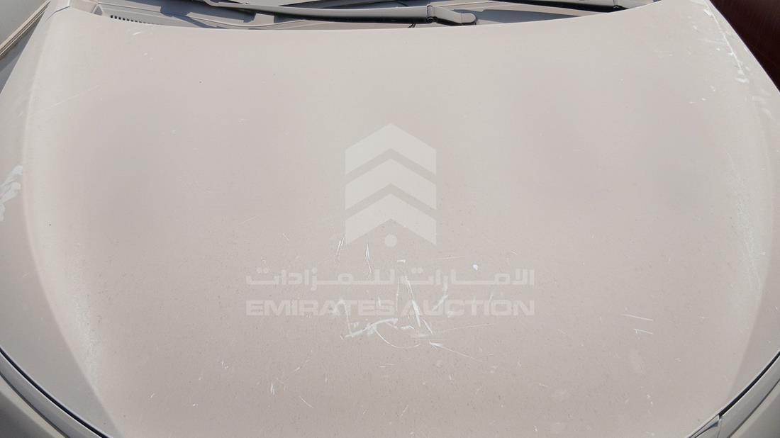 2015 Toyota Corolla - Scrap without document — Engine Bay — Photo 16