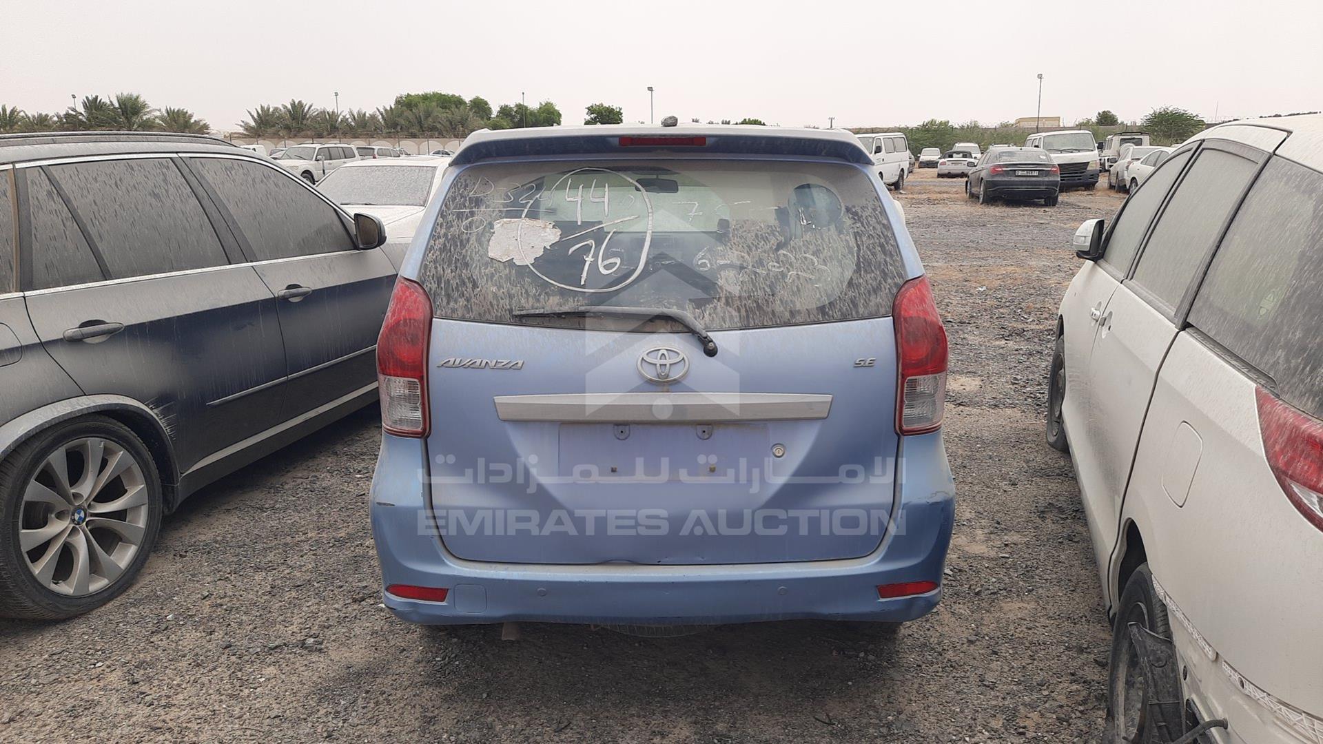 2015 TOYOTA AVANZA VIN: MHKMC13F0FK012179