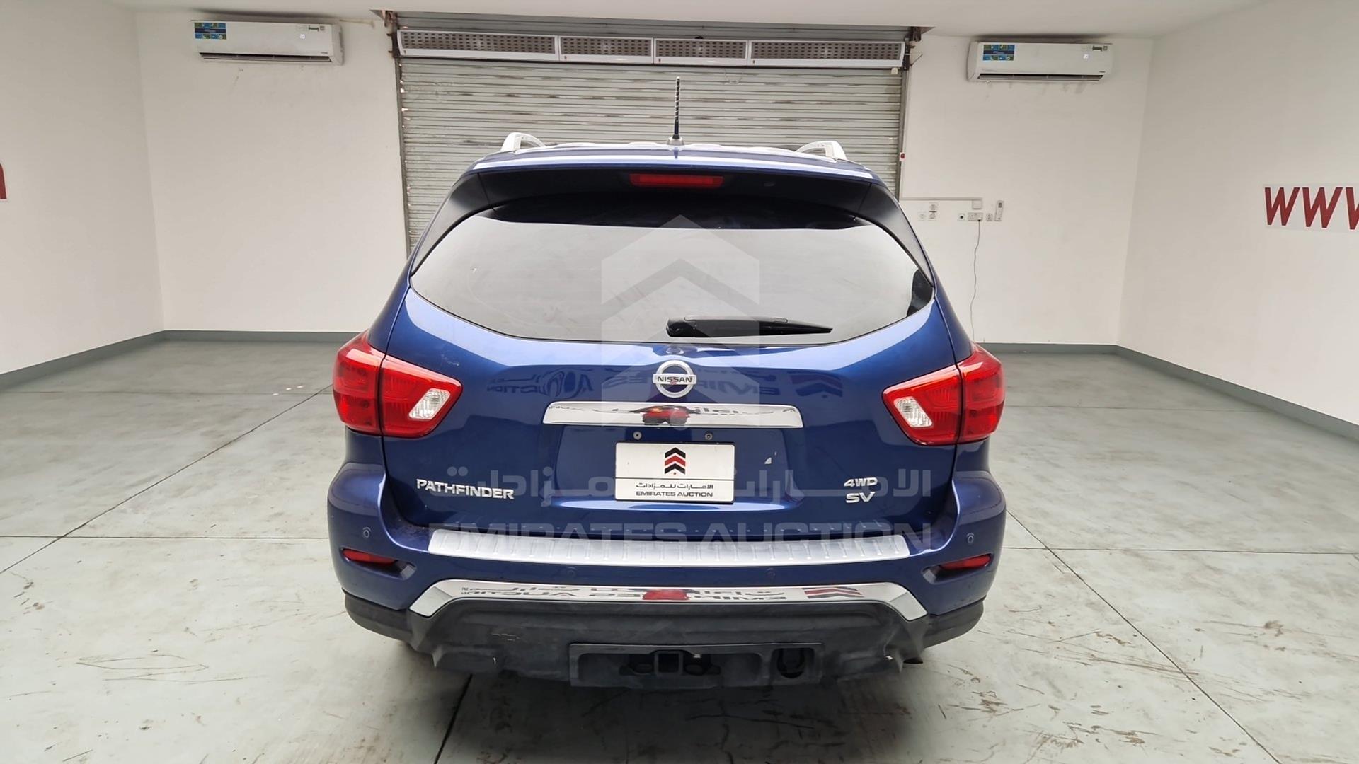2017 NISSAN PATHFINDER VIN: 5N1DR2MM4HC668339