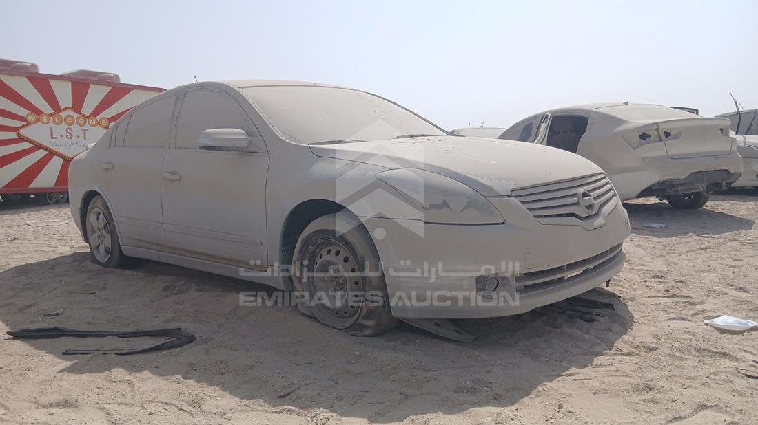 نيسان التيما 2008 — الزاوية الأمامية اليمنى — صورة 9