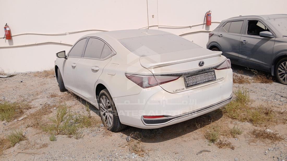 2023 Lexus ES 300 H Premier — Rear Left Angle — Photo 6