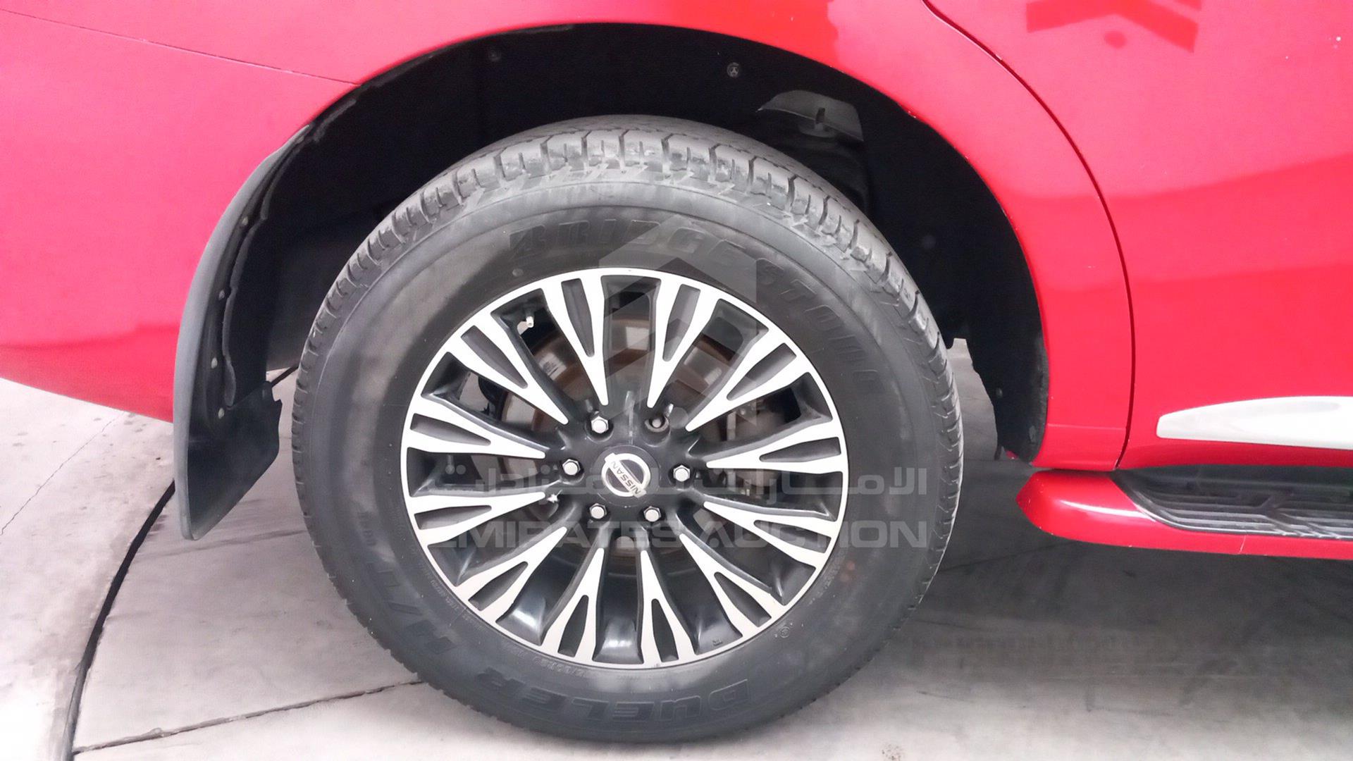 2013 NISSAN PATROL VIN: JN8AY2NY7D9052786