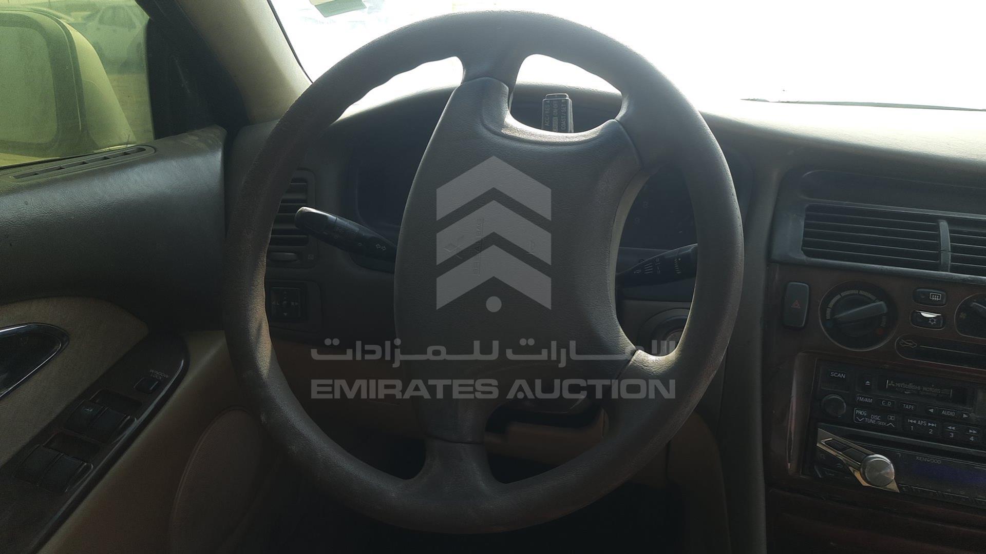 2003 MITSUBISHI MAGNA VIN: 6MMAP57P23T001191