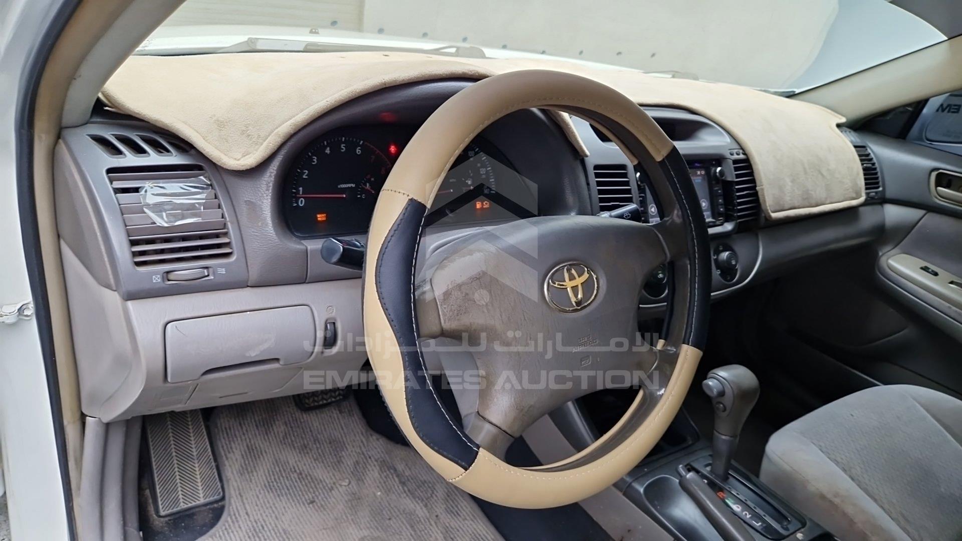 2004 TOYOTA CAMRY VIN: 4T1BE32K74U310490