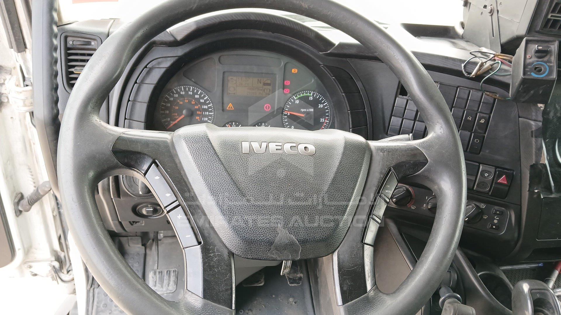 2014 IVECO 380 VIN: WJME3TRE4EC280005