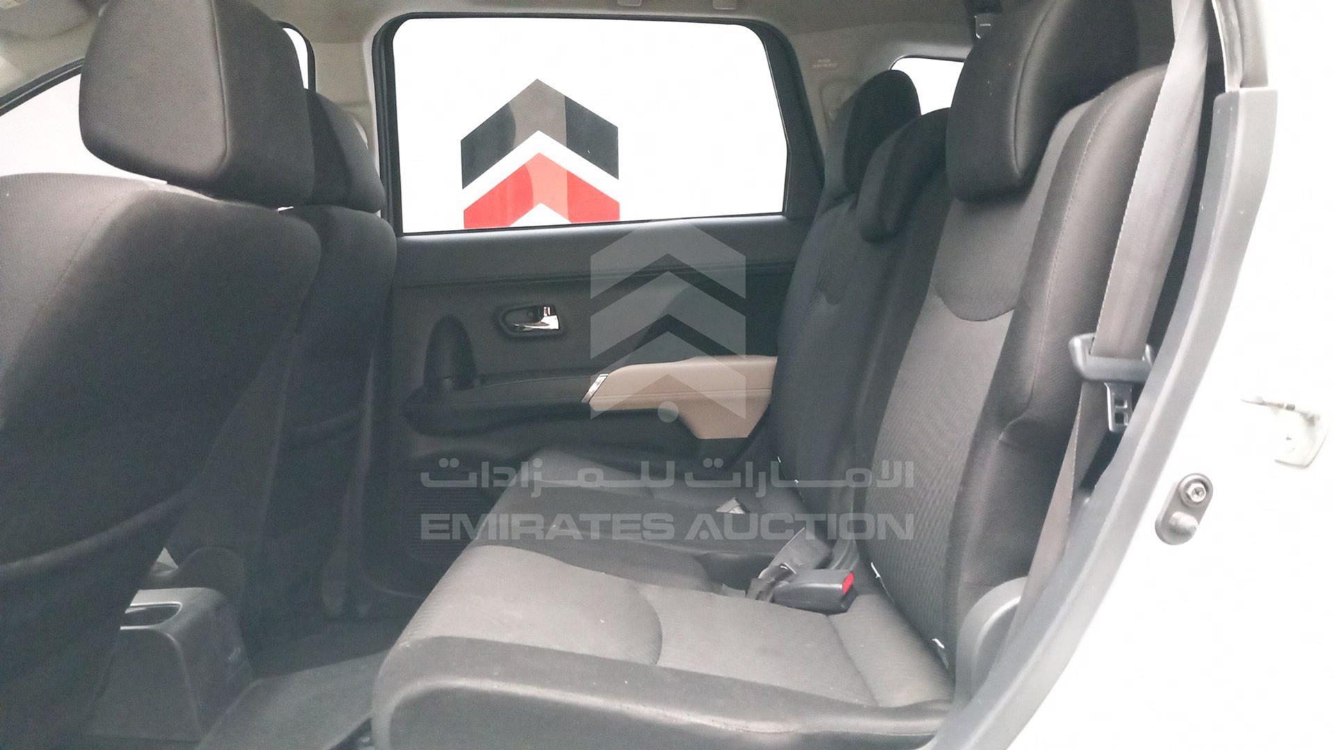 2019 TOYOTA RUSH VIN: MHKEF8BF4KK001301