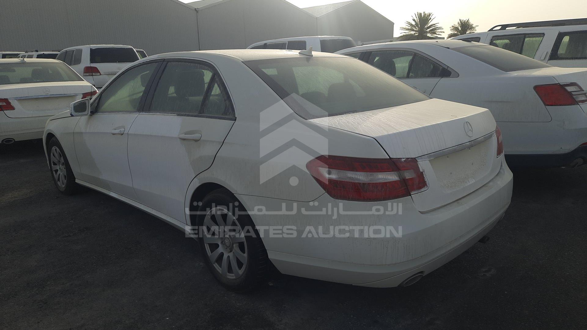 2010 MERCEDES E 300 VIN: WDDHF5EB9AA243803