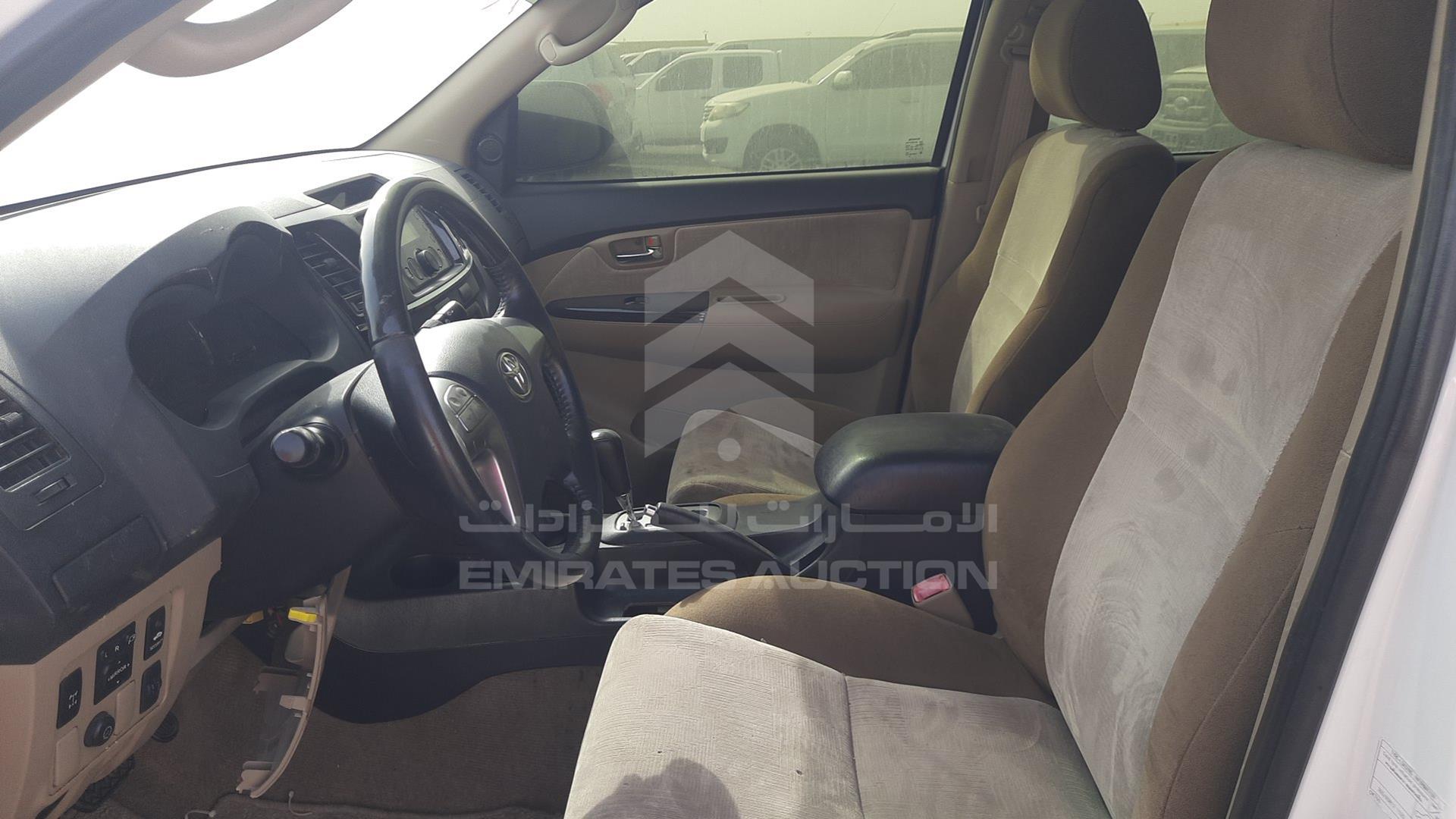 2014 TOYOTA FORTUNER VIN: MHFYU59G6E7034743