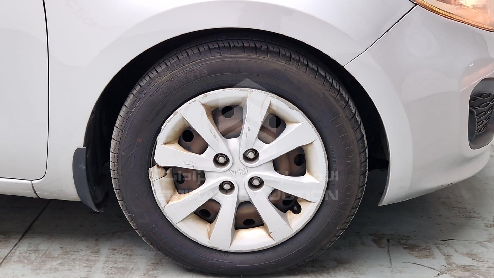 2014 KIA RIO VIN: KNADM5121E6848876