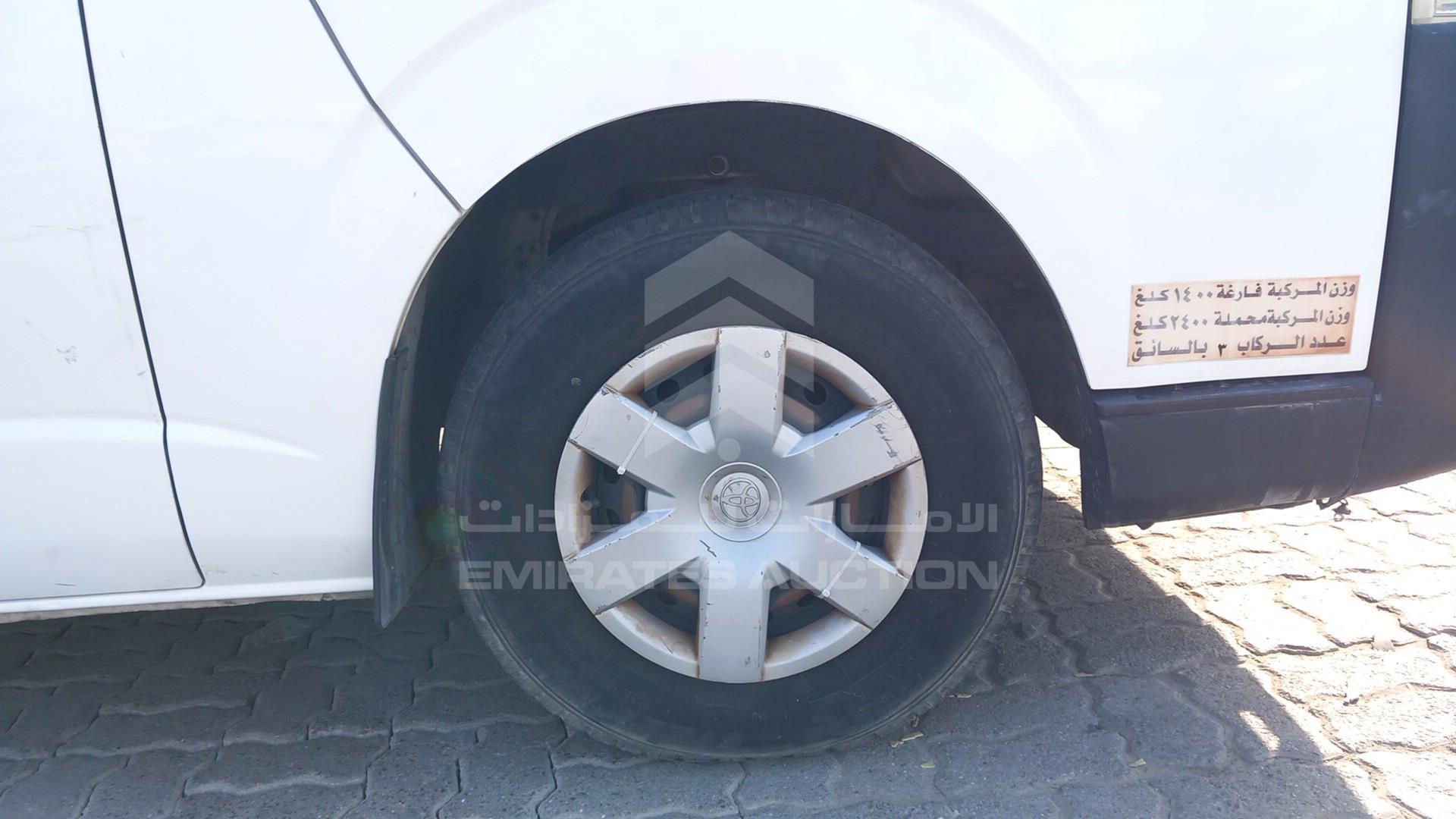 2015 TOYOTA HIACE VIN: JTFHX02P6F0095463