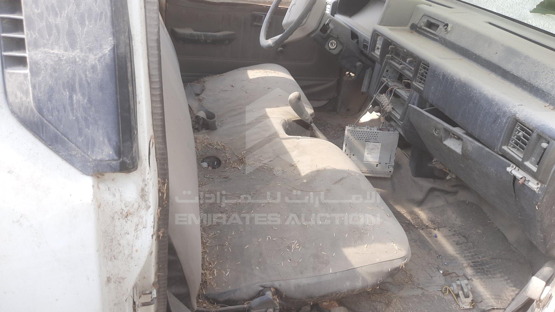 2001 MITSUBISHI L 200 VIN: JMY0NK1201P700460