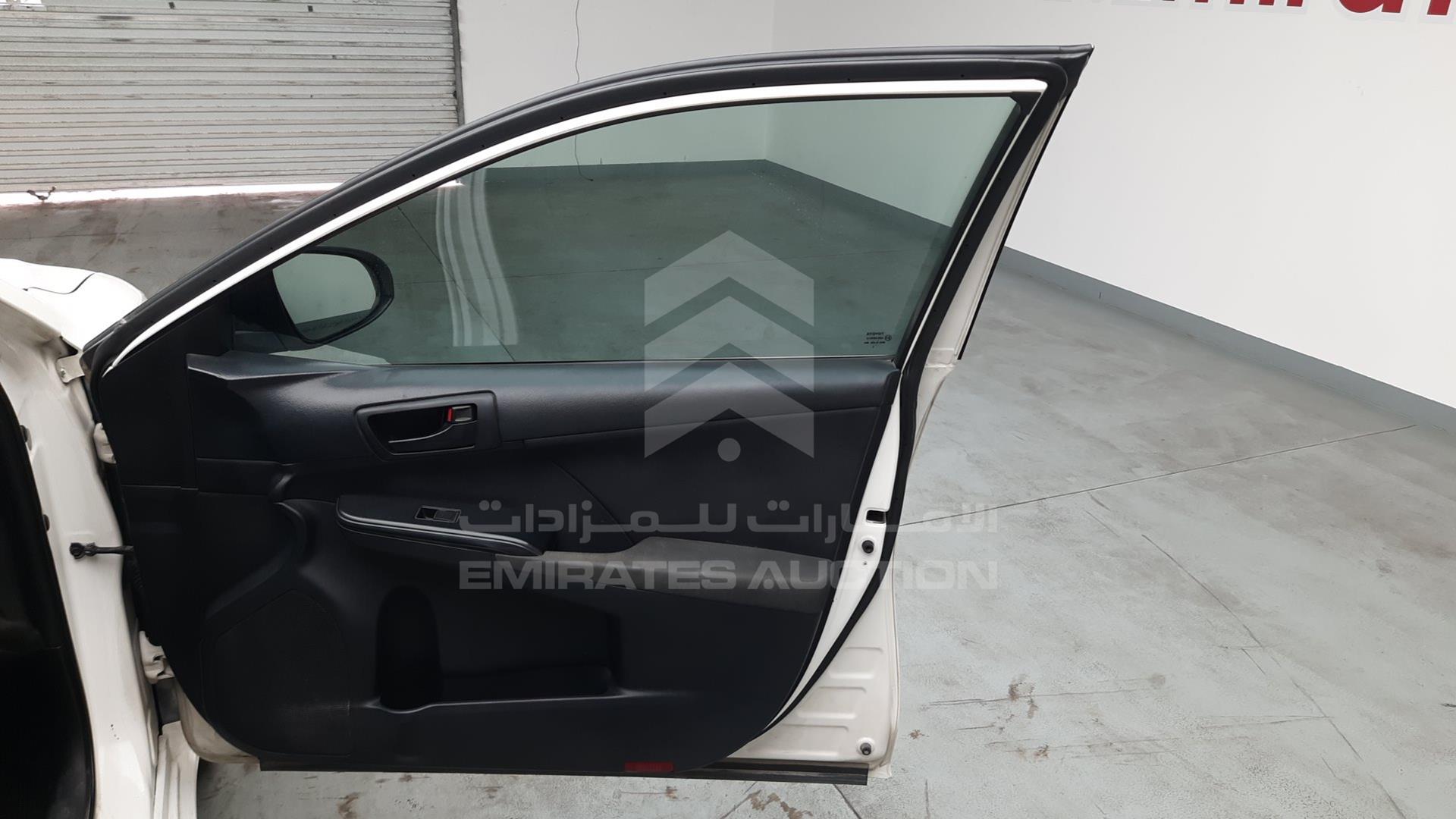 2015 TOYOTA CAMRY VIN: 6T1BF9FK7FX569688