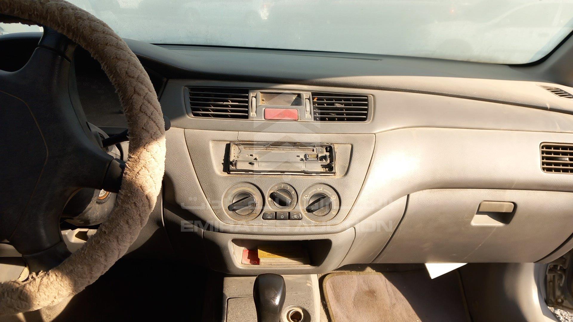 2005 MITSUBISHI LANCER VIN: JMYSRCS1A5U780361