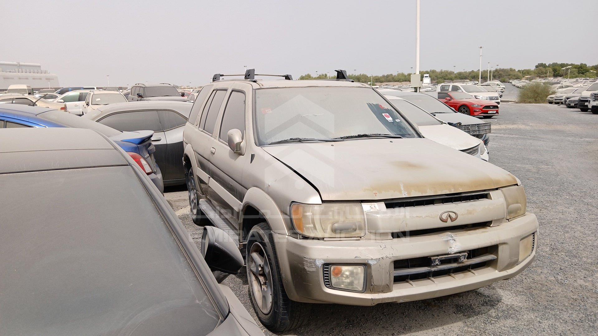 2001 INFINITI QX4 VIN: JNRDR09X71W204400