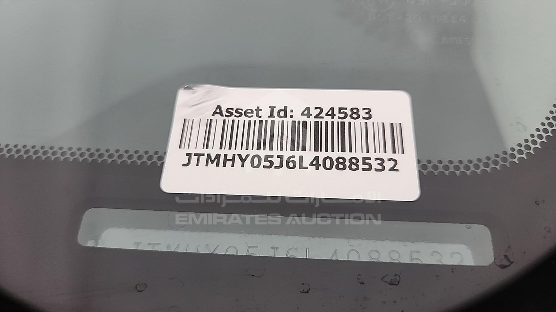 2020 TOYOTA LAND CRUISER VIN: JTMHY05J6L4088532