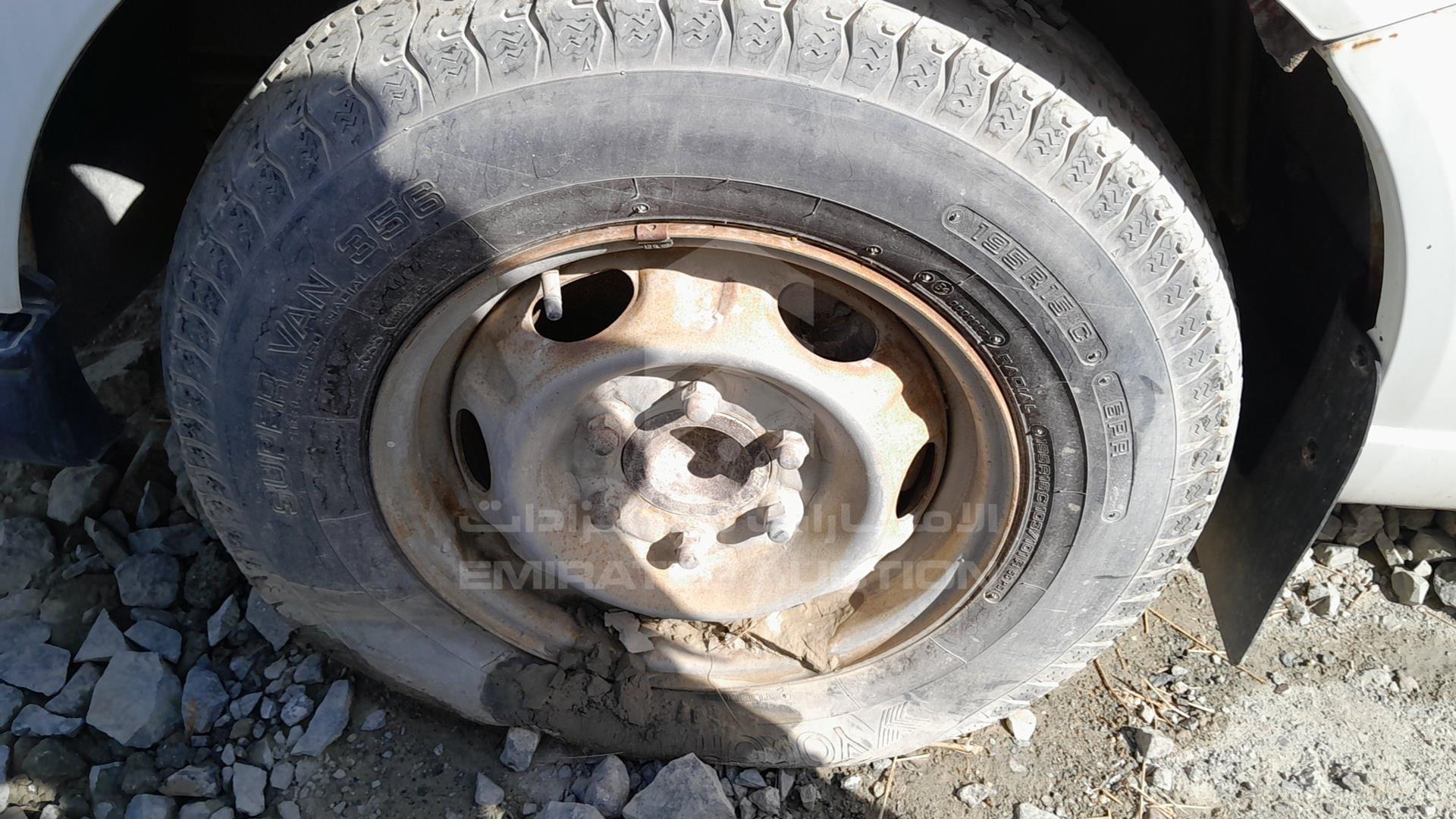 2008 NISSAN URVAN VIN: JN6AE54S08X000370