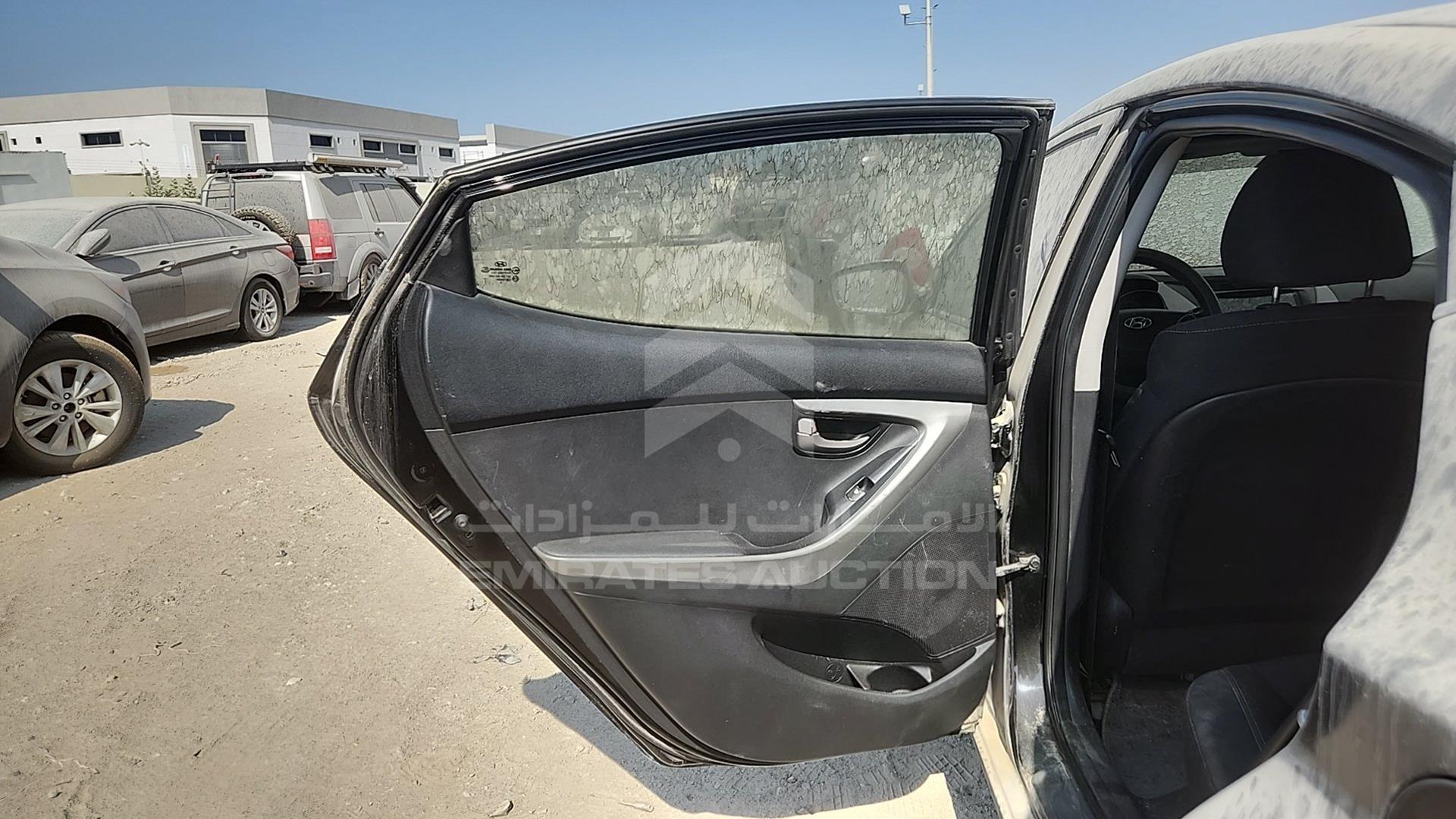 2012 HYUNDAI ELANTRA VIN: KMHDG41E1CU391375
