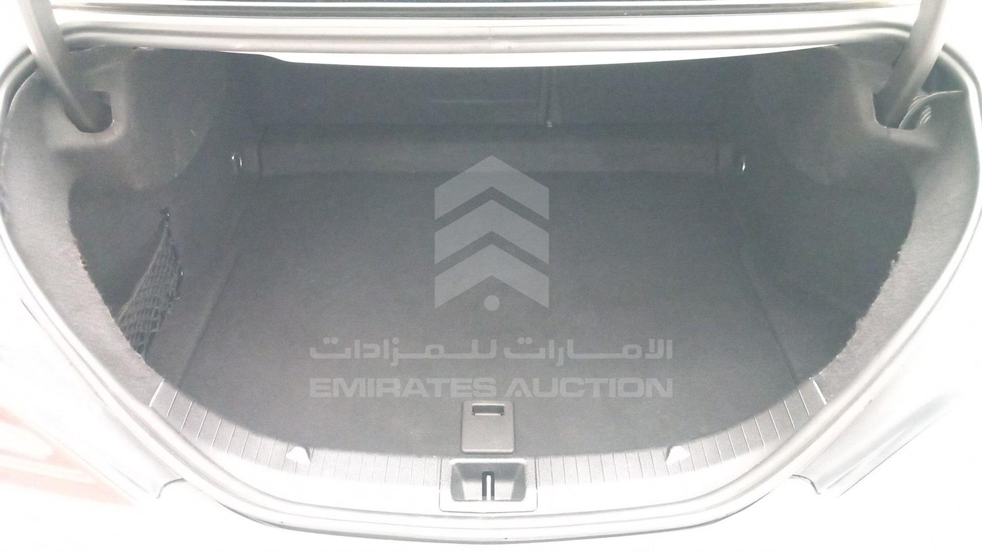 2018 MERCEDES CLA 250 VIN: WDDSJ4GB5JN562281