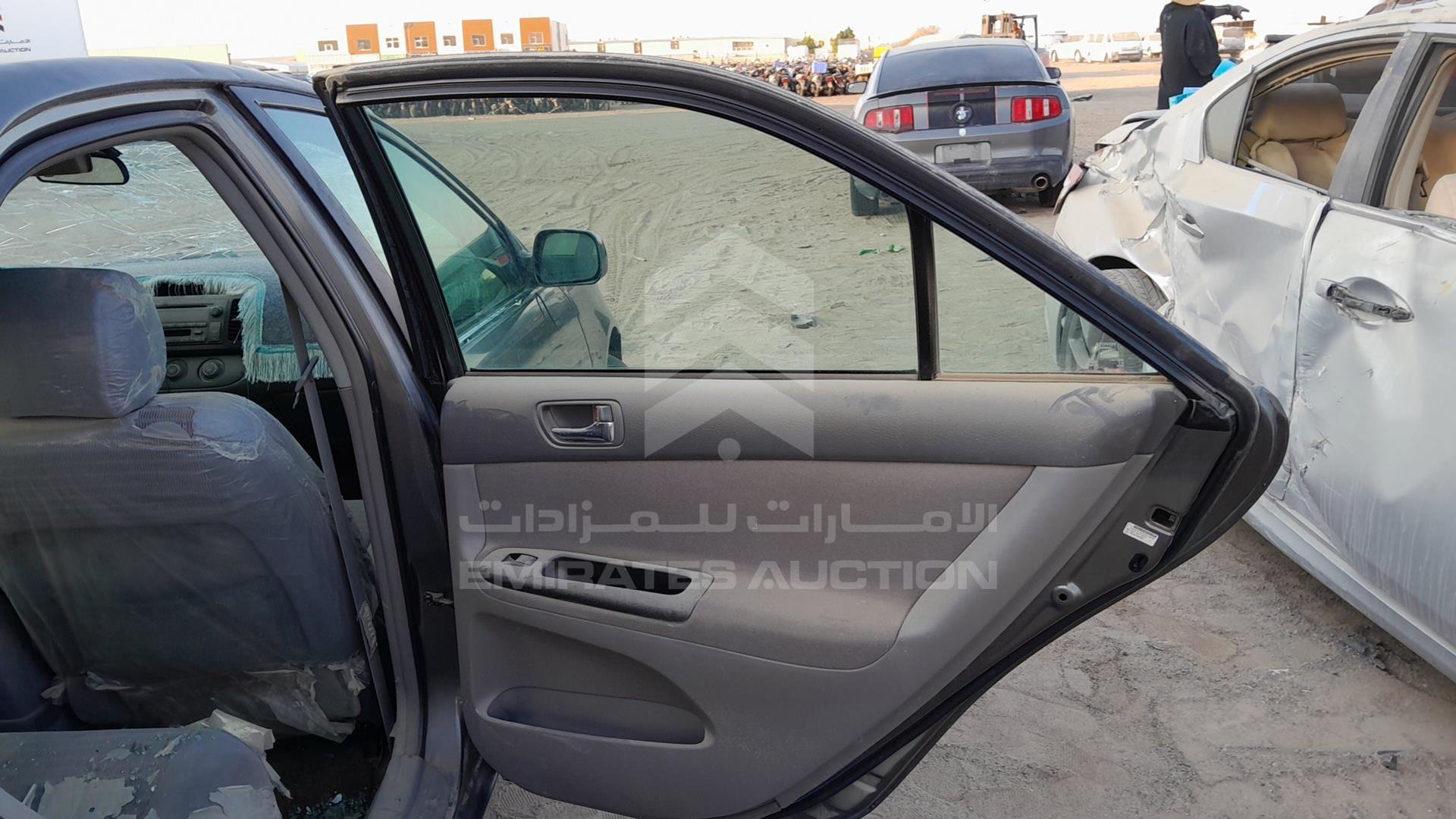 2005 TOYOTA CAMRY VIN: 4T1BE32KX5U542843