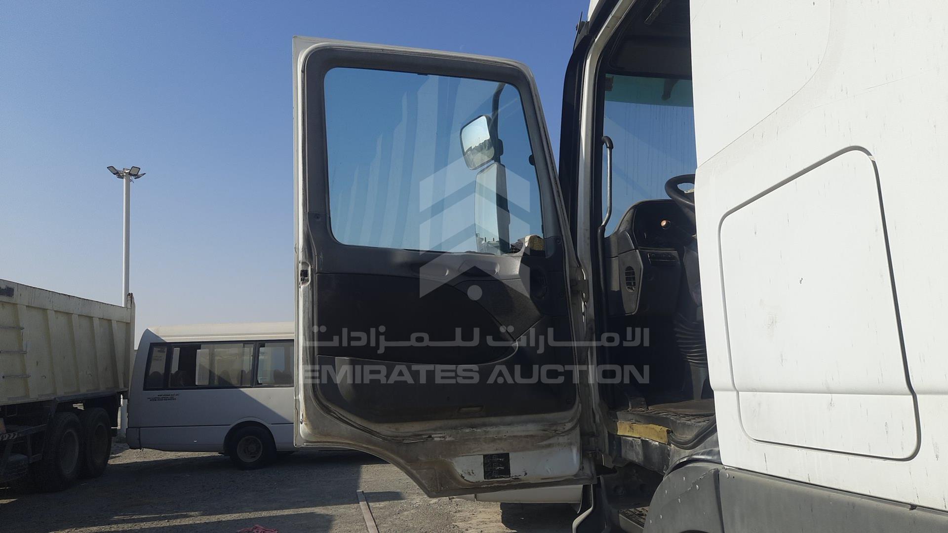 2008 MERCEDES ACTROS VIN: WDAKHCAA78L280328