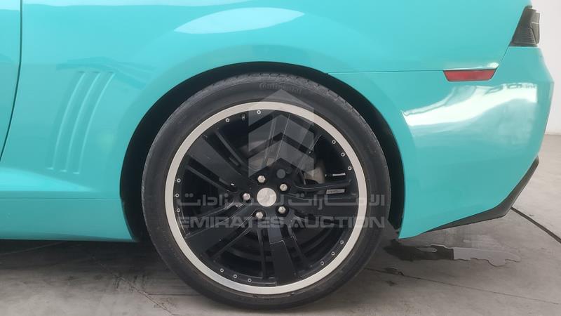 2G1FB1EV4A9210812 Auction: EmiratesAuction Lot: 405395 2G1FB1EV4A9210812 Chevrolet Camaro 2010 BLUE Photo 33