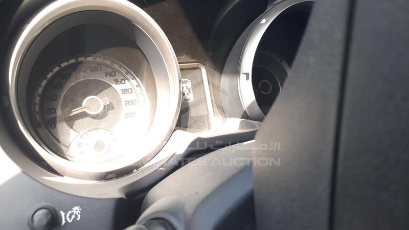 JMYLRV93W8J706001 Auction: EmiratesAuction Lot: 408570 JMYLRV93W8J706001 Mitsubishi Pajero 2008 BLACK Photo 13