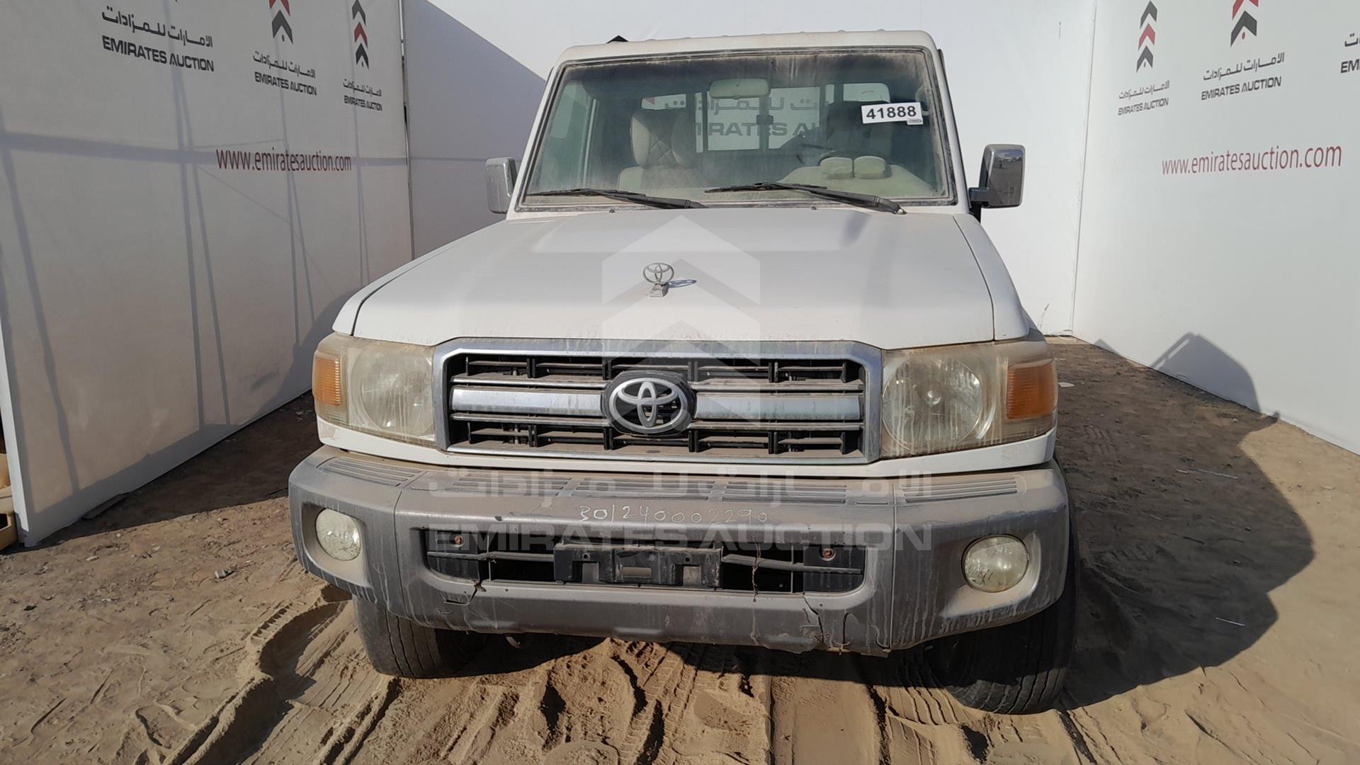 2007 TOYOTA LAND CRUISER PICKUP VIN: JTFLJ73J376037369
