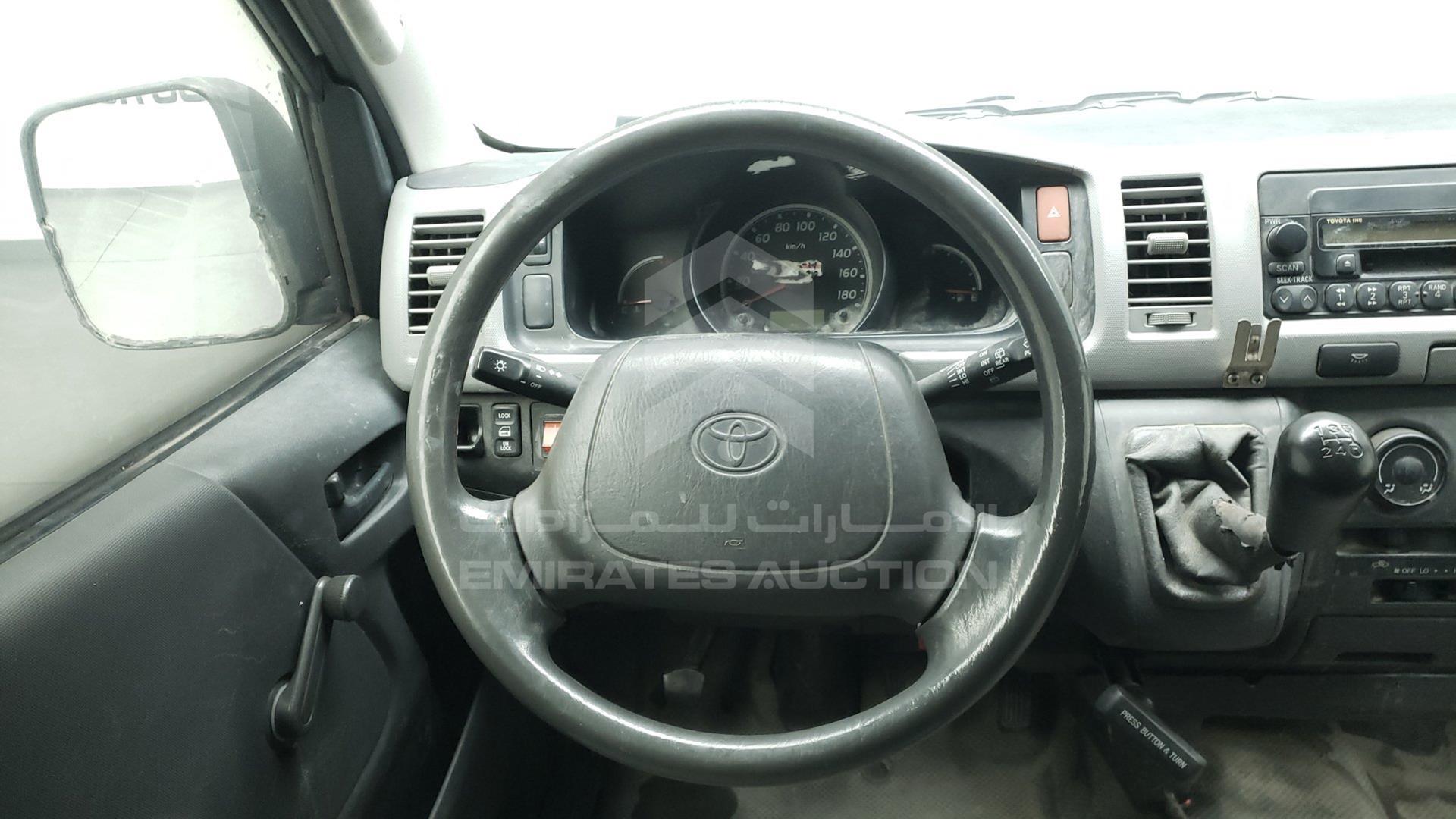 2007 TOYOTA HIACE VIN: JTGJX02PX70010963