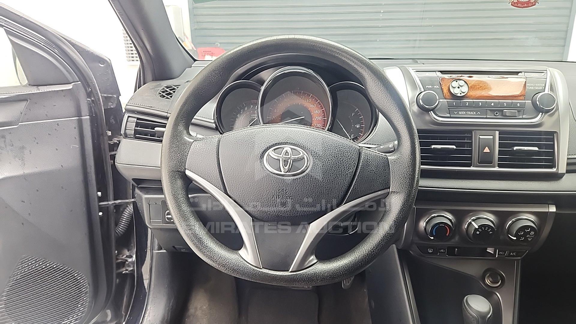 2015 TOYOTA YARIS VIN: MR2KW9F37F1089638