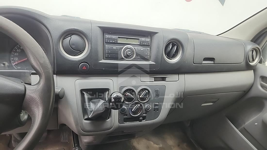 2015 Nissan Urvan — Entertainment Systems & Camera Monitor & Navigation — Photo 11