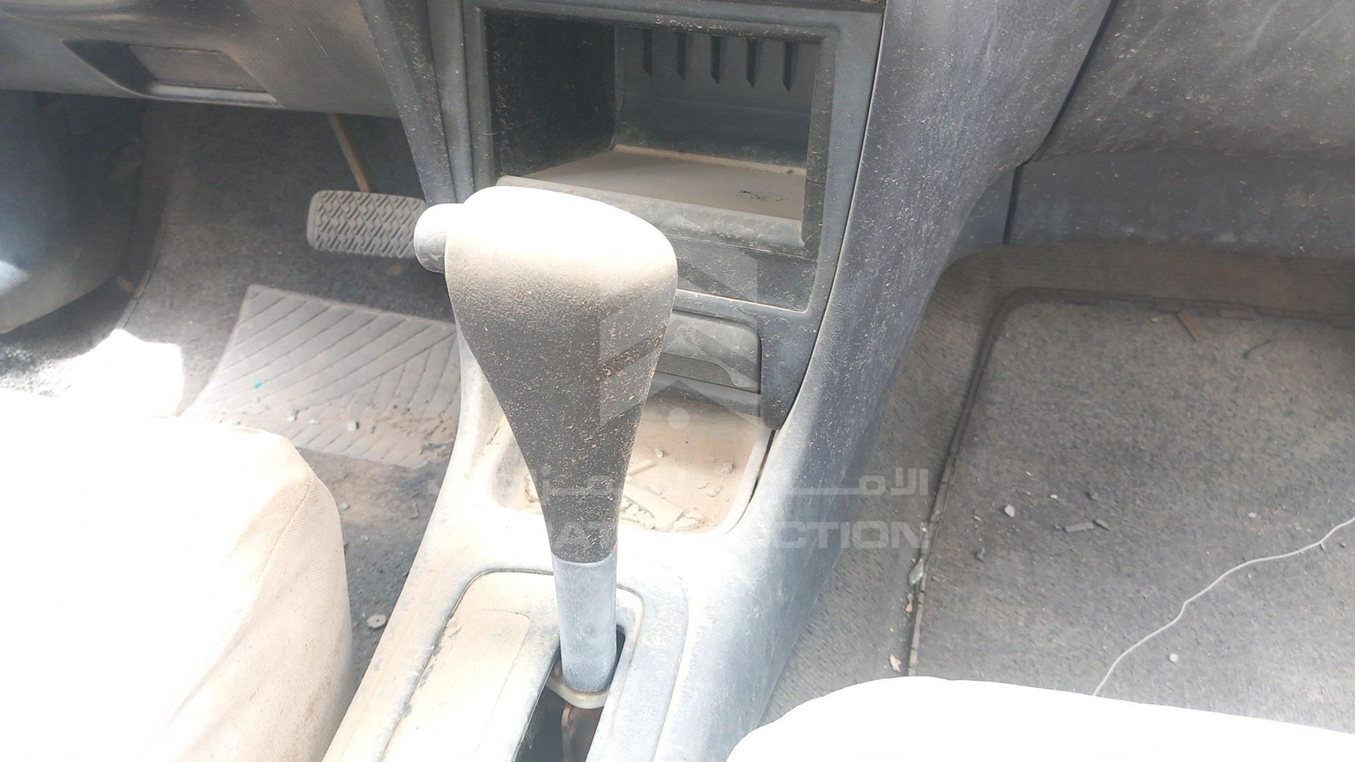 1994 TOYOTA COROLLA VIN: EE100-4044624