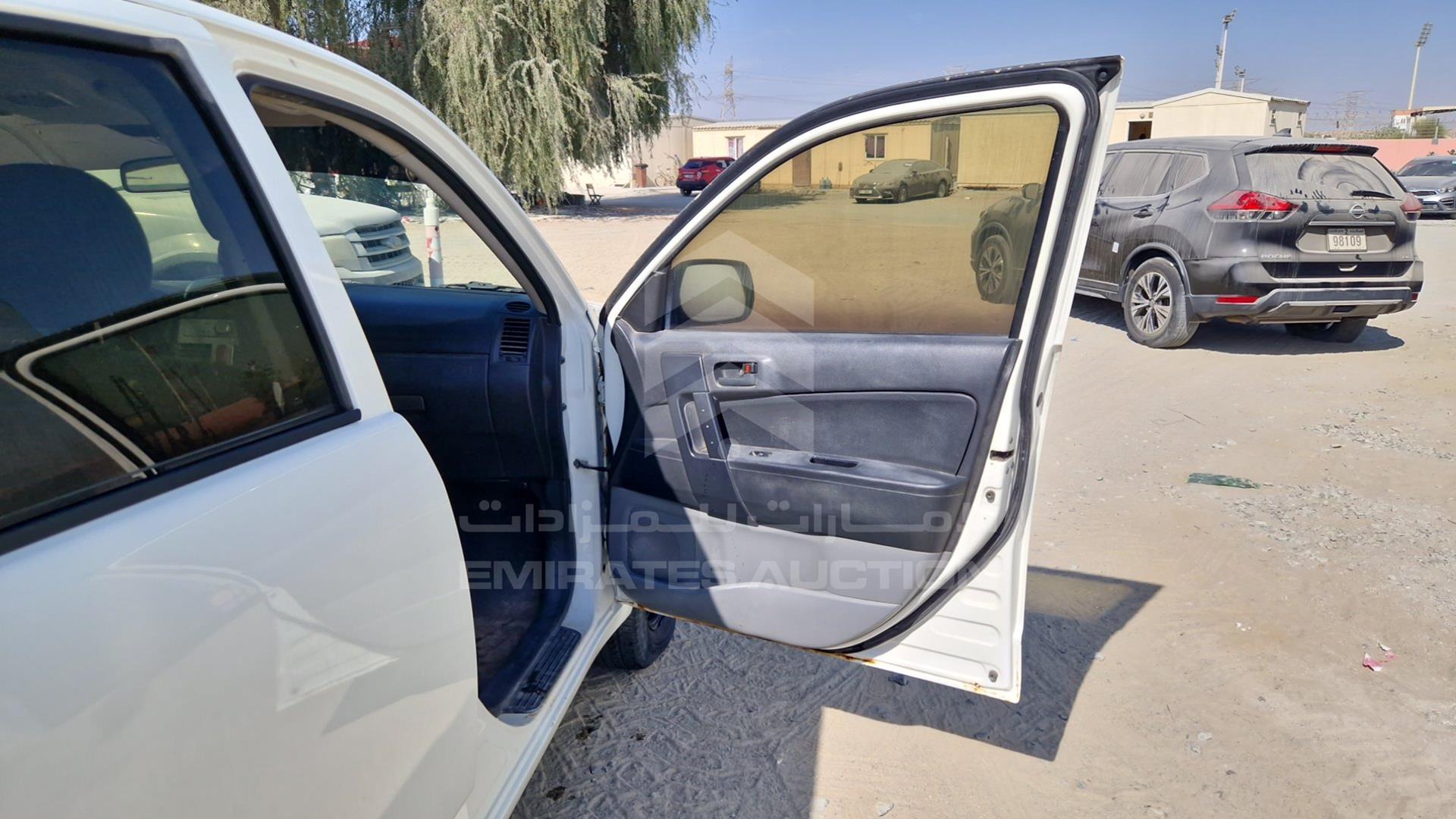 2008 DAIHATSU TERIOS VIN: JD2GJ522781093382