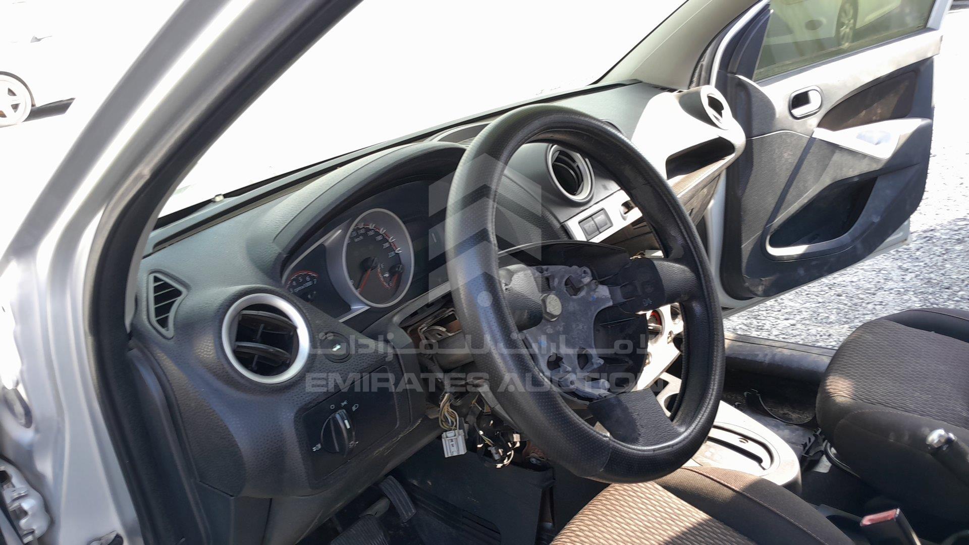 MAJTJ21D2BAE39004 - 2011 Ford Figo - #490130
