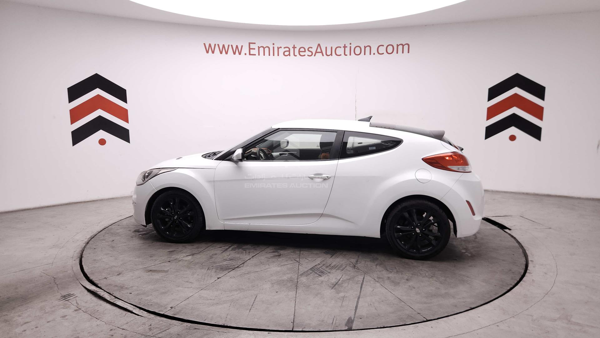 2017 HYUNDAI VELOSTER VIN: KMHTC6AD7HU310042
