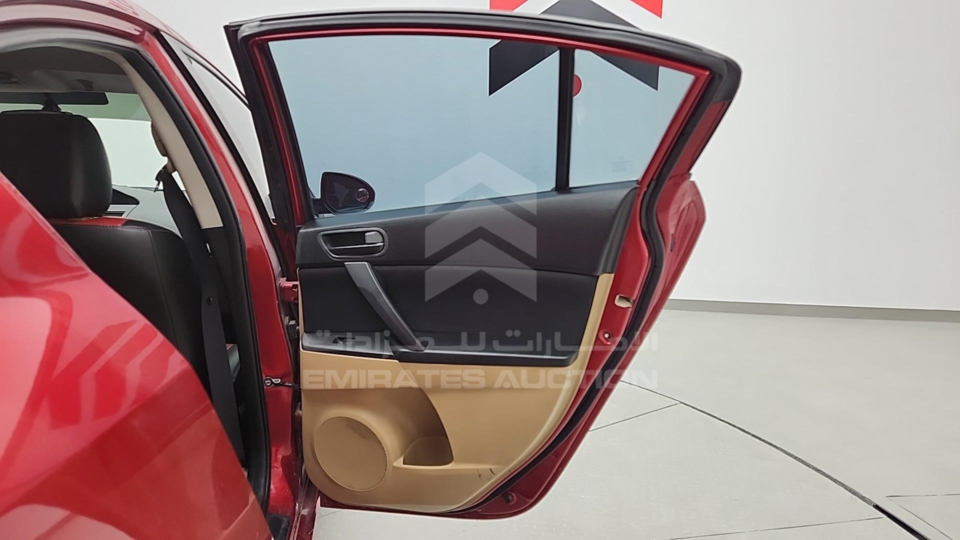 2011 MAZDA 3 VIN: JM7BL12Z2B1226125