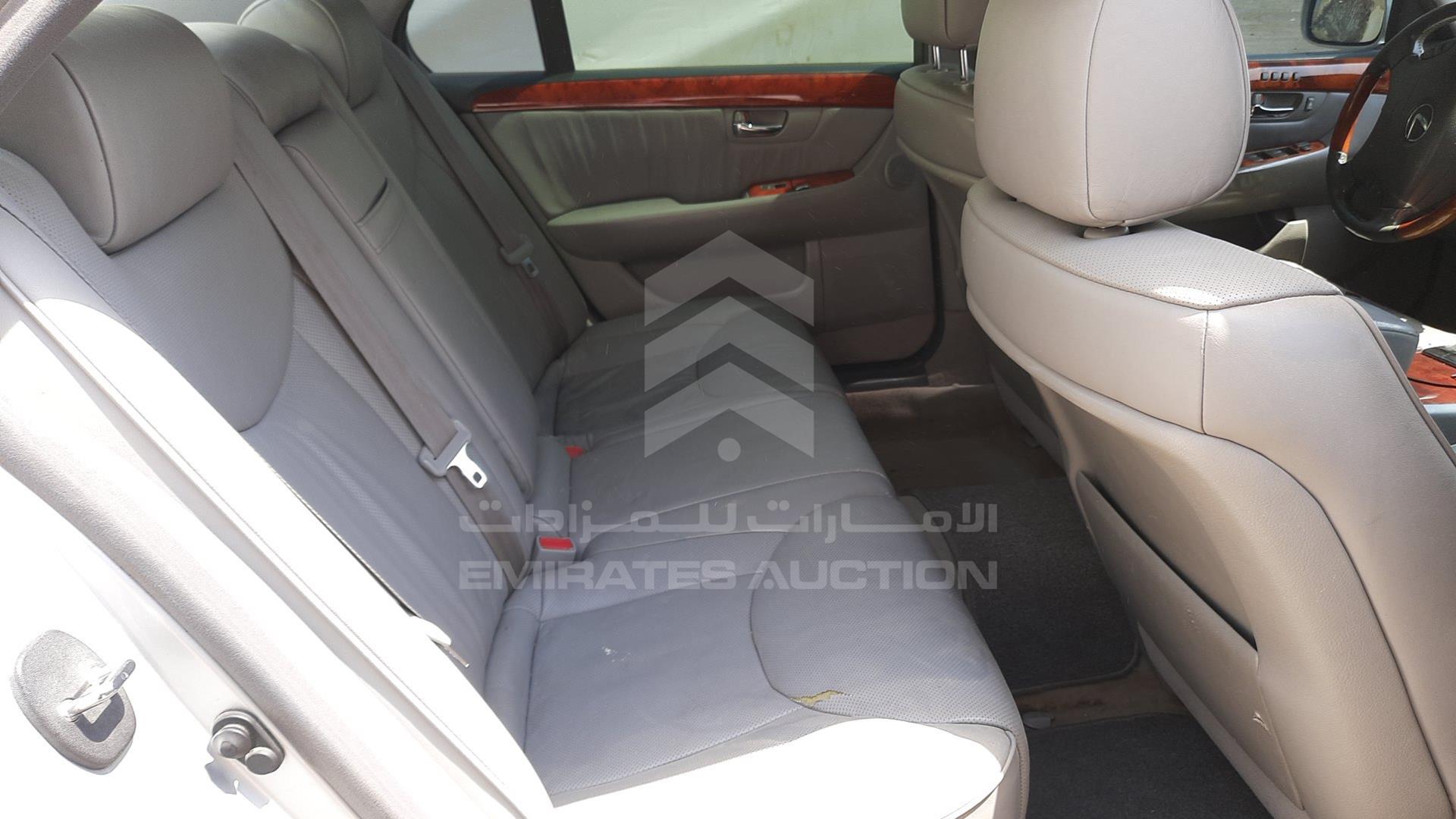 2005 LEXUS LS 430 VIN: JTHBN36F055023858