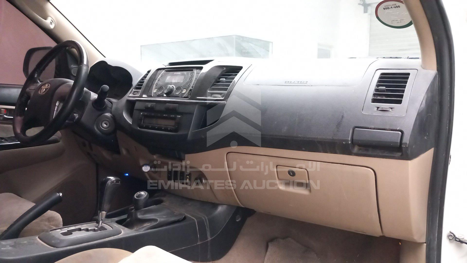 2014 TOYOTA FORTUNER VIN: MHFYU59G7E7032094