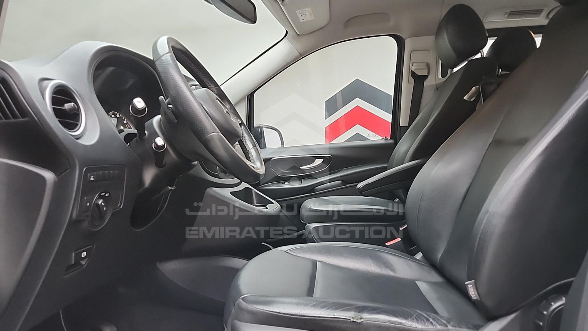 2019 MERCEDES VITO VIN: WD4WG3E18K3525095