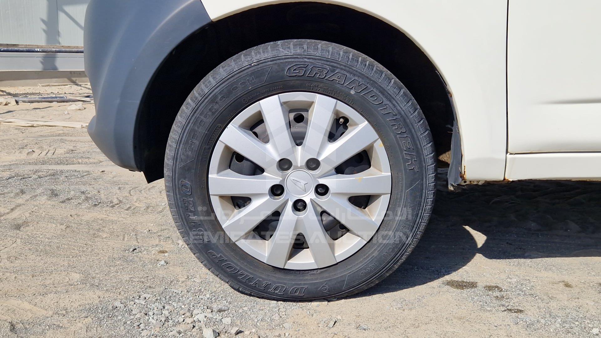 2008 DAIHATSU TERIOS VIN: JD2GJ522181087304